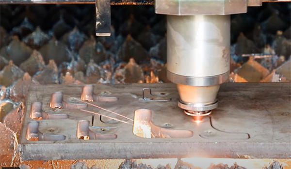 laser scanning cutting